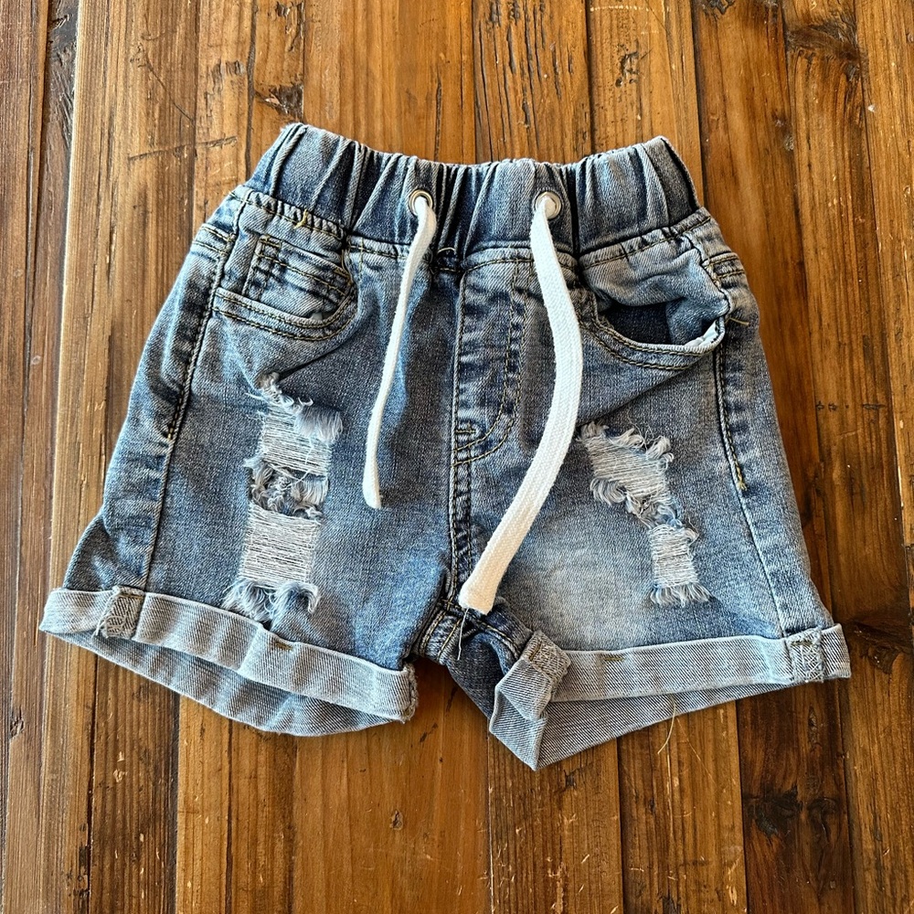 Little bipsy denim shorts